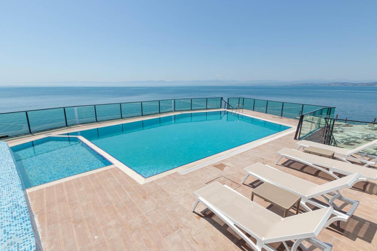 Vira Otel Suites Синоп Экстерьер фото